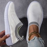 Ultra-lightweight non-slip sneakers