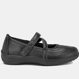 Celina – Light Grace in Classic Black